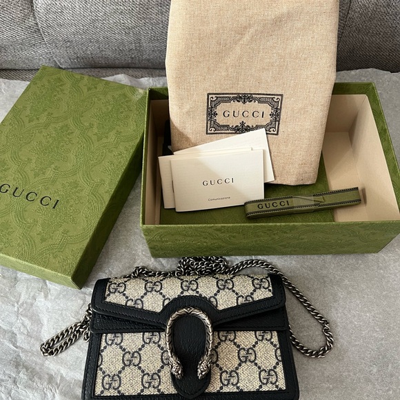Authentic Gucci Dionysus Super Mini Bag in Beige and Blue - Picture 3 of 4